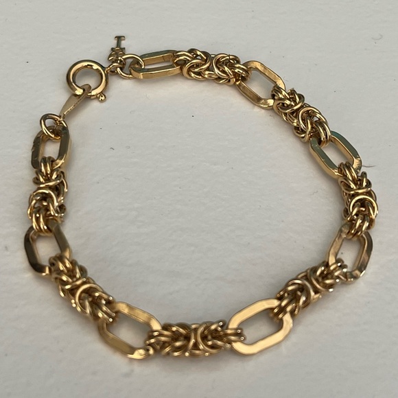 Costume piece jewelry - Picture 2 of 4